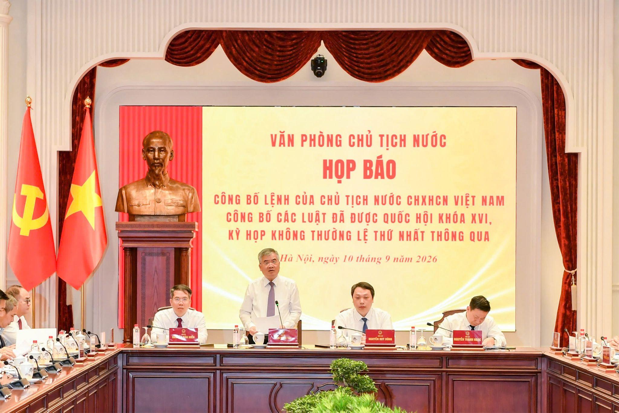 Công bố Lệnh của Chủ tịch nước về Luật sửa đổi, bổ sung một số điều của Luật Ngân hàng Nhà nước Việt Nam, Luật Phòng, chống rửa tiền và Luật Các tổ chức tín dụng